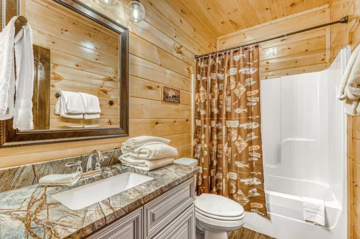The Great Dogwood Manor By Stony Brook Cabins Gatlinburg Dış mekan fotoğraf