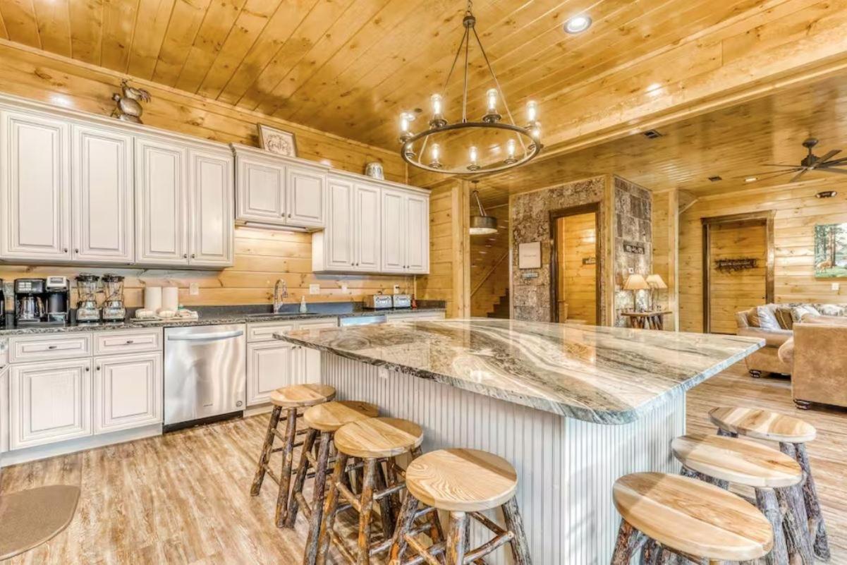 The Great Dogwood Manor By Stony Brook Cabins Gatlinburg Dış mekan fotoğraf